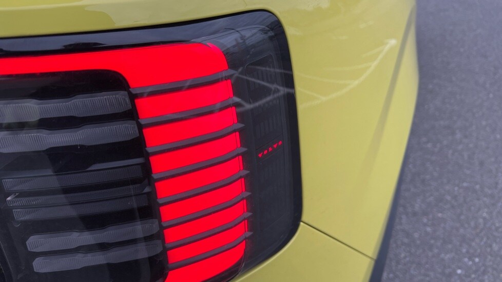 Used Volvo EX30 2025 for sale - 75484602: Photo 41