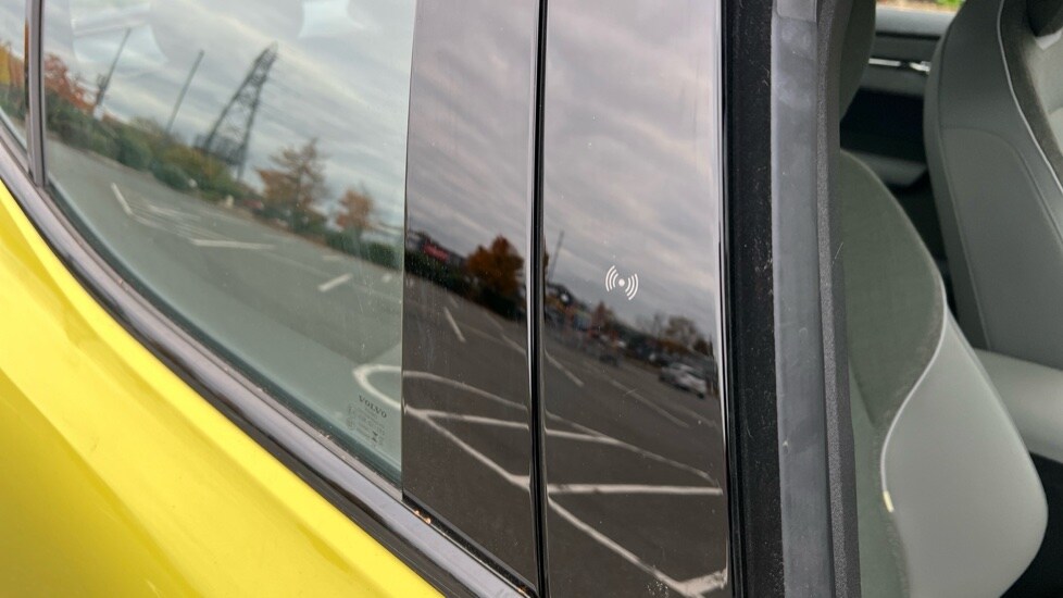 Used Volvo EX30 2025 for sale - 75484602: Photo 43