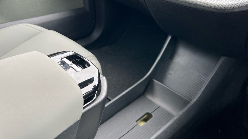 Used Volvo EX30 2025 for sale - 75484602: Photo 49