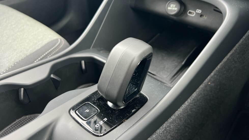 Used Volvo XC40 2024 for sale - 76410639: Photo 14