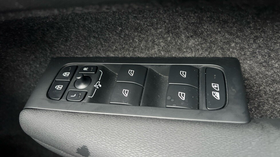 Used Volvo Other 2025 for sale - 77018239: Photo 32