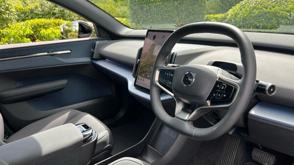 Used Volvo EX30 2025 for sale - 75484583: Photo 5