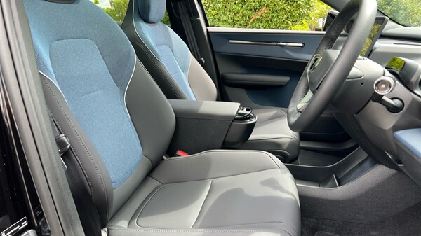 Used Volvo EX30 2025 for sale - 75484583: Photo 9