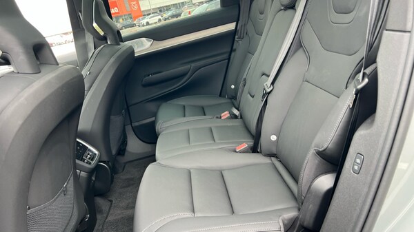 Used Volvo EX90 2025 for sale - 76037611: Photo 37