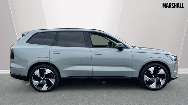 Used Volvo EX90 2025 for sale - 76037611: Photo 3