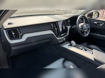 Used Volvo XC60 2022 for sale - 75735068: Photo