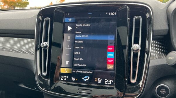 Used Volvo XC40 2020 for sale - 76297636: Photo 35