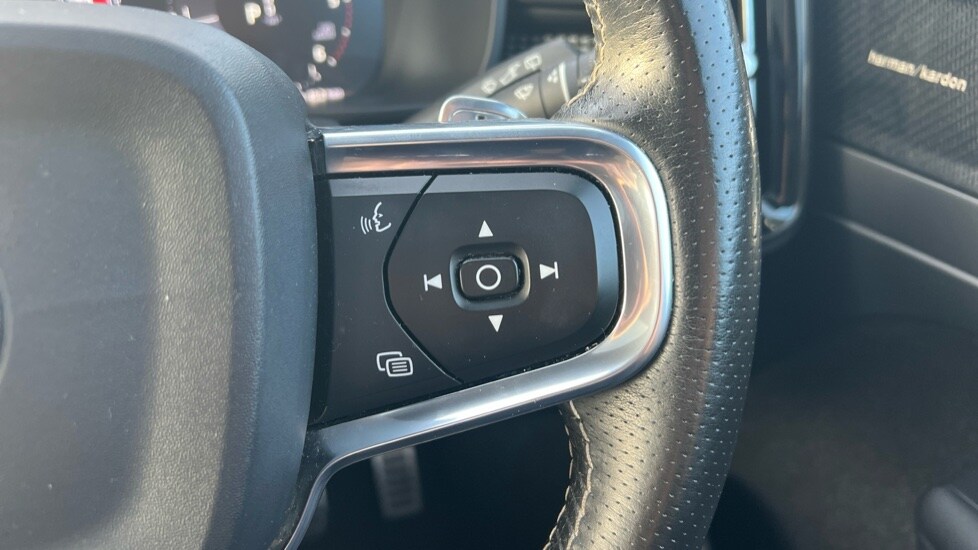 Used Volvo XC40 2018 for sale - 76587026: Photo 22