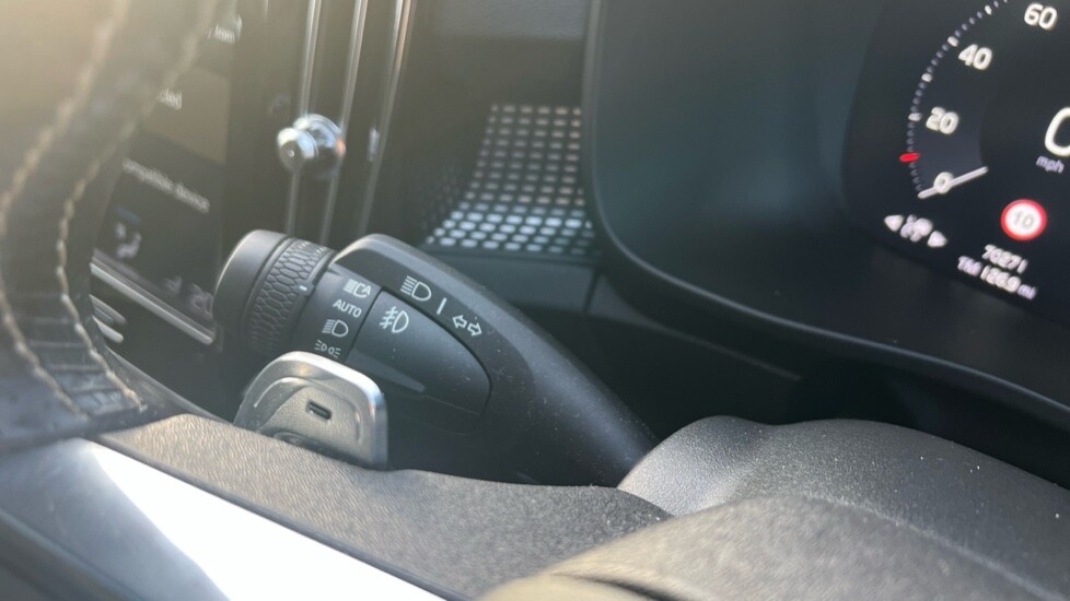 Used Volvo XC40 2018 for sale - 76587026: Photo 25