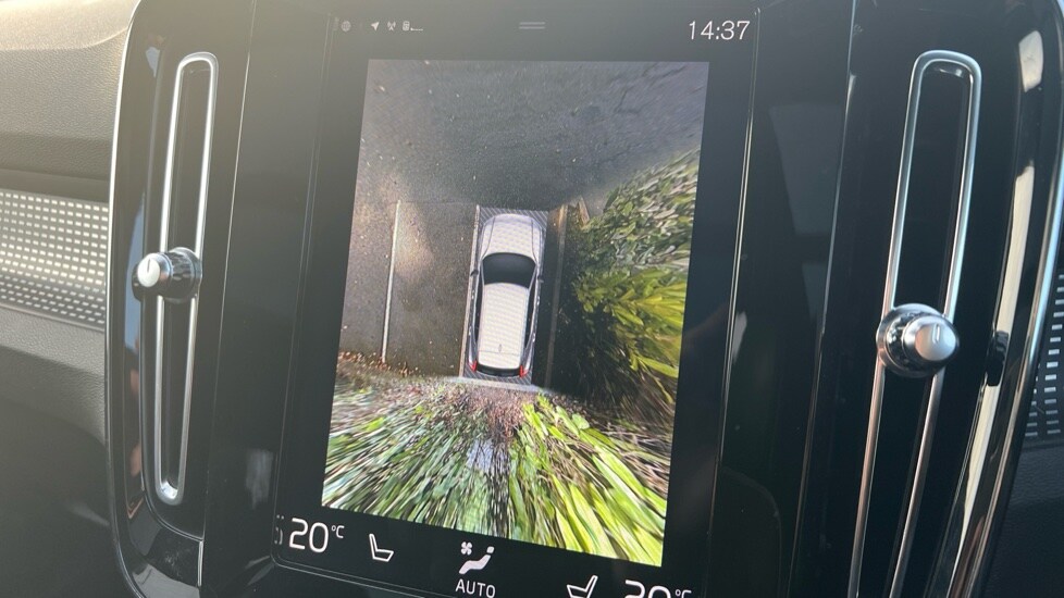 Used Volvo XC40 2018 for sale - 76587026: Photo 47