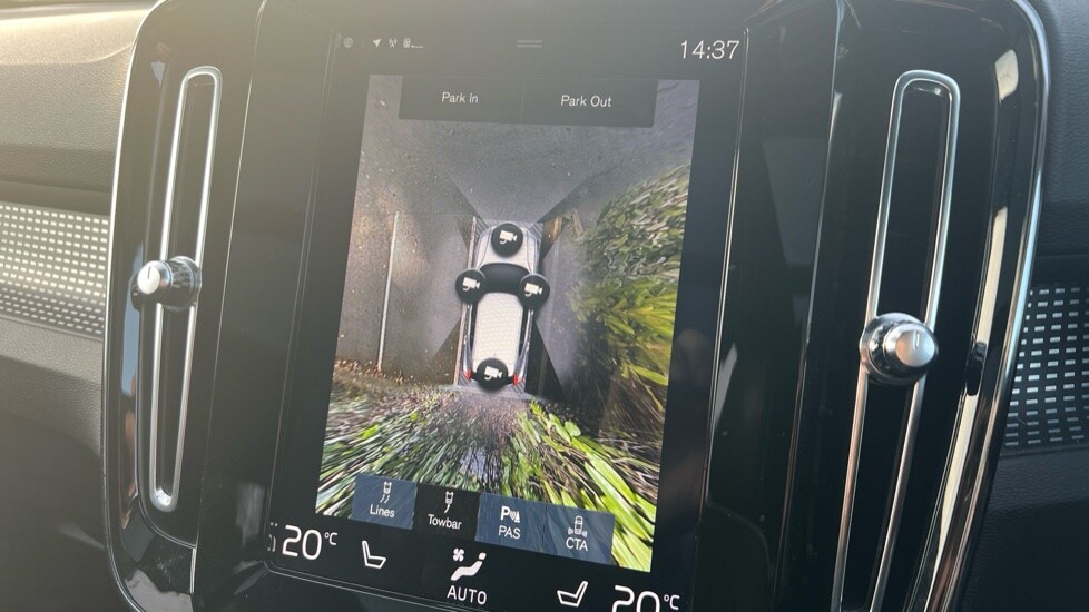 Used Volvo XC40 2018 for sale - 76587026: Photo 48