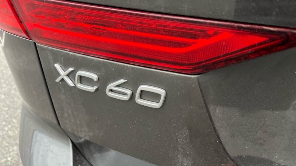 Used Volvo XC60 2018 for sale - 77036011: Photo 42