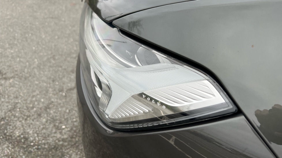 Used Volvo XC60 2018 for sale - 77036011: Photo 47