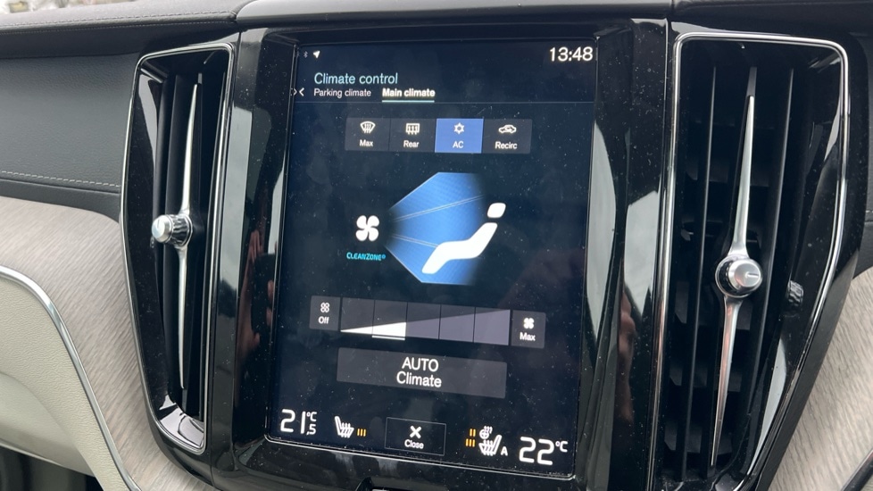 Used Volvo XC60 2018 for sale - 77036011: Photo 52