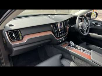 Used Volvo XC60 2024 for sale - 74380409: Photo