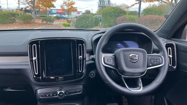Used Volvo XC40 2025 for sale - 76176312: Photo 22