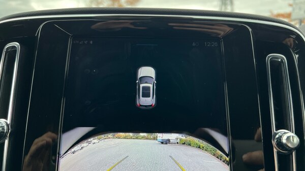 Used Volvo XC40 2025 for sale - 76176312: Photo 38
