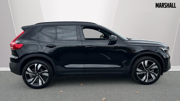 Used Volvo XC40 2025 for sale - 76176312: Photo 3