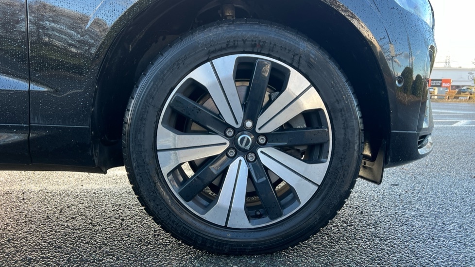 Used Volvo XC60 2023 for sale - 76587061: Photo 16