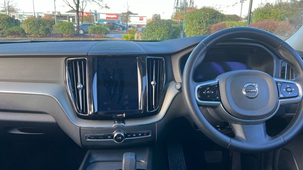 Used Volvo XC60 2023 for sale - 76587061: Photo 22