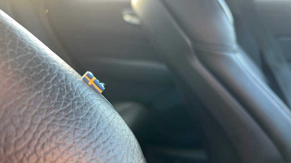 Used Volvo XC60 2023 for sale - 76587061: Photo 27