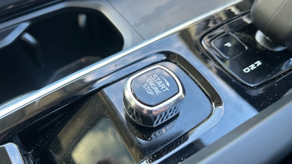 Used Volvo XC60 2023 for sale - 76587061: Photo 28