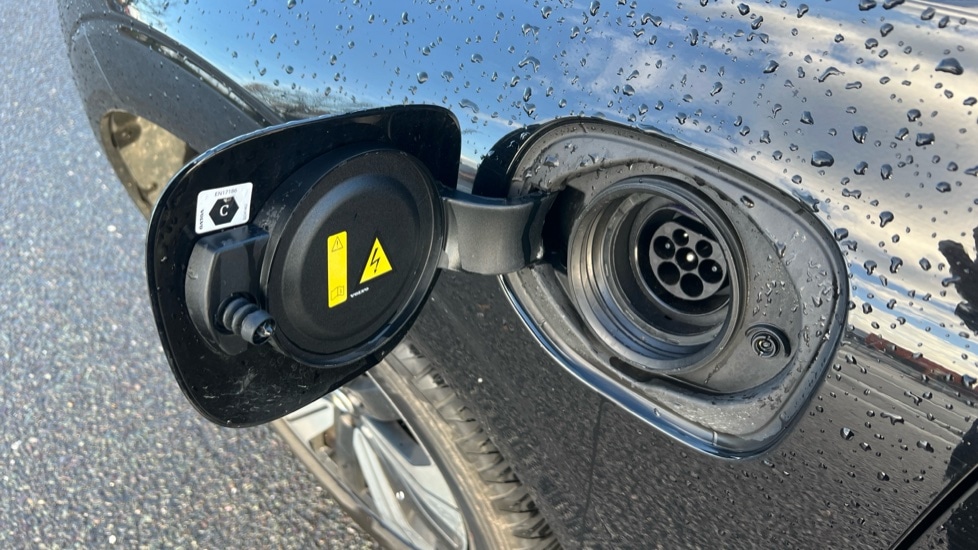 Used Volvo XC60 2023 for sale - 76587061: Photo 45