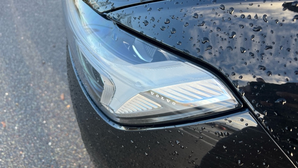 Used Volvo XC60 2023 for sale - 76587061: Photo 46