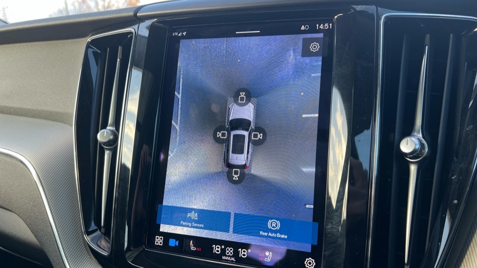 Used Volvo XC60 2023 for sale - 76587061: Photo 57