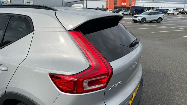 Used Volvo XC40 2024 for sale - 76176259: Photo 44