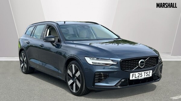 Used Volvo V60 2025 for sale - 75648462: Photo 1