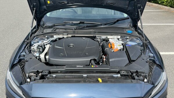 Used Volvo V60 2025 for sale - 75648462: Photo 23