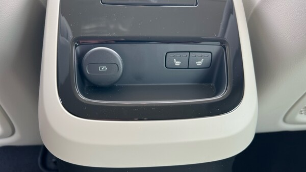 Used Volvo V60 2025 for sale - 75648462: Photo 49