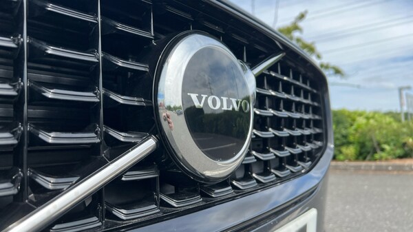Used Volvo V60 2025 for sale - 75648462: Photo 72