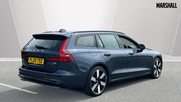 Used Volvo V60 2025 for sale - 75648462: Photo 7