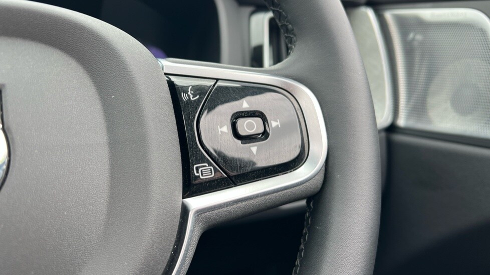 Used Volvo XC60 2024 for sale - 76079442: Photo 19