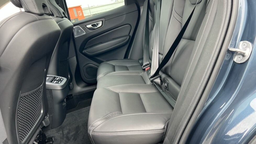 Used Volvo XC60 2024 for sale - 76079442: Photo 38