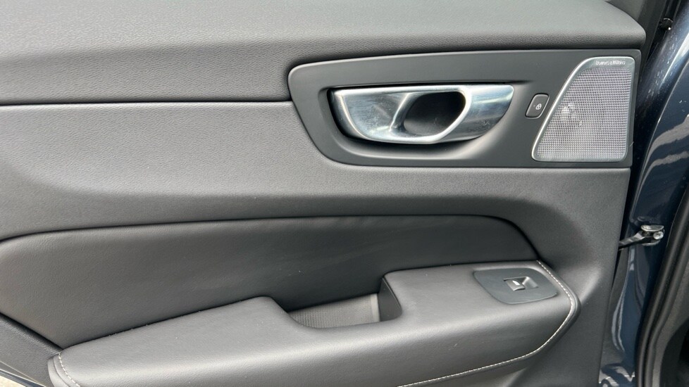 Used Volvo XC60 2024 for sale - 76079442: Photo 45