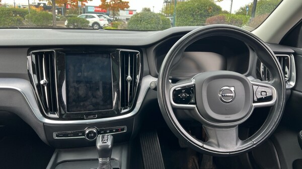 Used Volvo V60 2020 for sale - 76146125: Photo 12