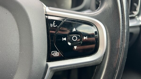 Used Volvo V60 2020 for sale - 76146125: Photo 22
