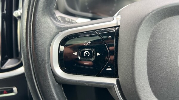 Used Volvo V60 2020 for sale - 76146125: Photo 23