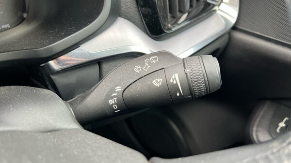 Used Volvo V60 2020 for sale - 76146125: Photo 24