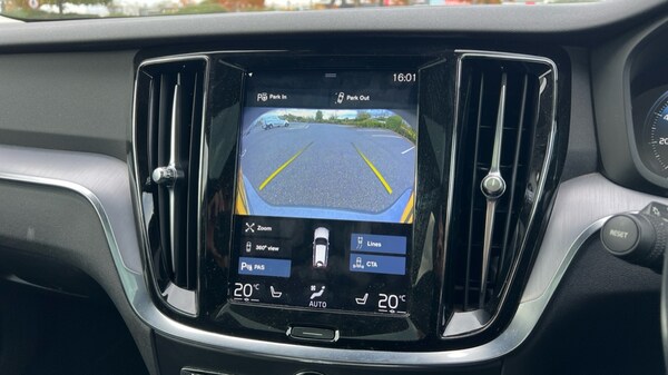 Used Volvo V60 2020 for sale - 76146125: Photo 26