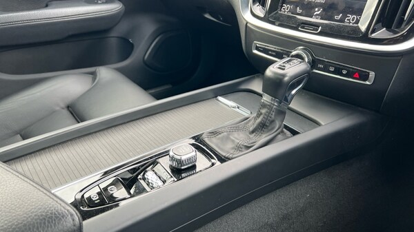 Used Volvo V60 2020 for sale - 76146125: Photo 28