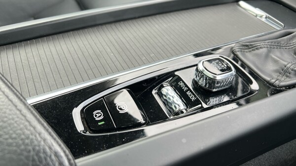 Used Volvo V60 2020 for sale - 76146125: Photo 52