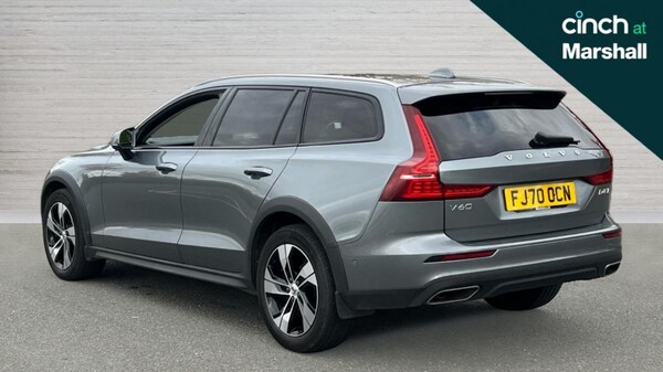 Used Volvo V60 2020 for sale - 76146125: Photo 5