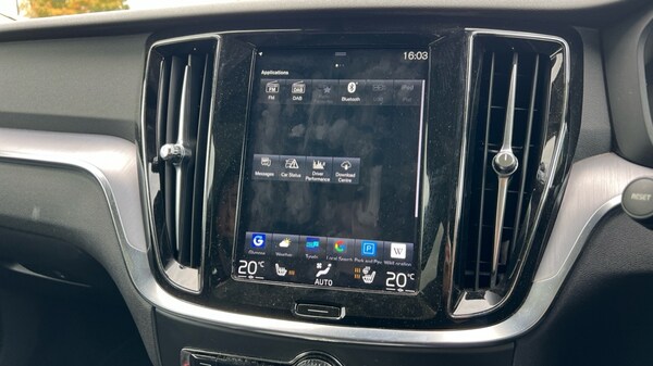 Used Volvo V60 2020 for sale - 76146125: Photo 61