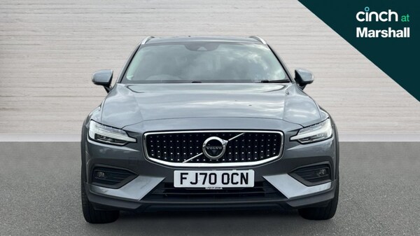 Used Volvo V60 2020 for sale - 76146125: Photo 8