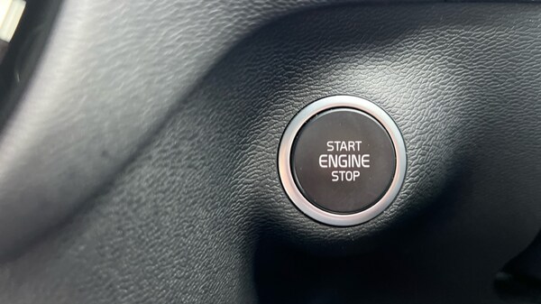 Used Volvo XC40 2022 for sale - 76234092: Photo 28