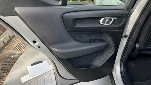 Used Volvo XC40 2022 for sale - 76234092: Photo 46